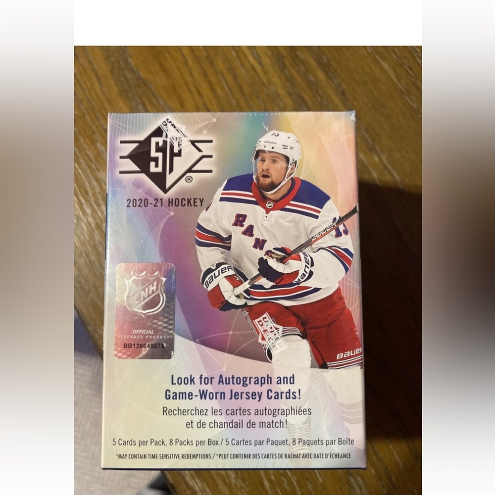 2020-21 Hockey Blaster Box - White/Red/Blue